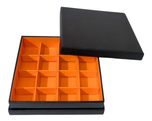 Portofino box L139xW139xH31mm + compartments black apricot orange